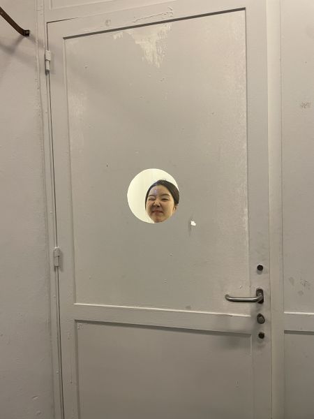 File:Jisu-winks.jpg